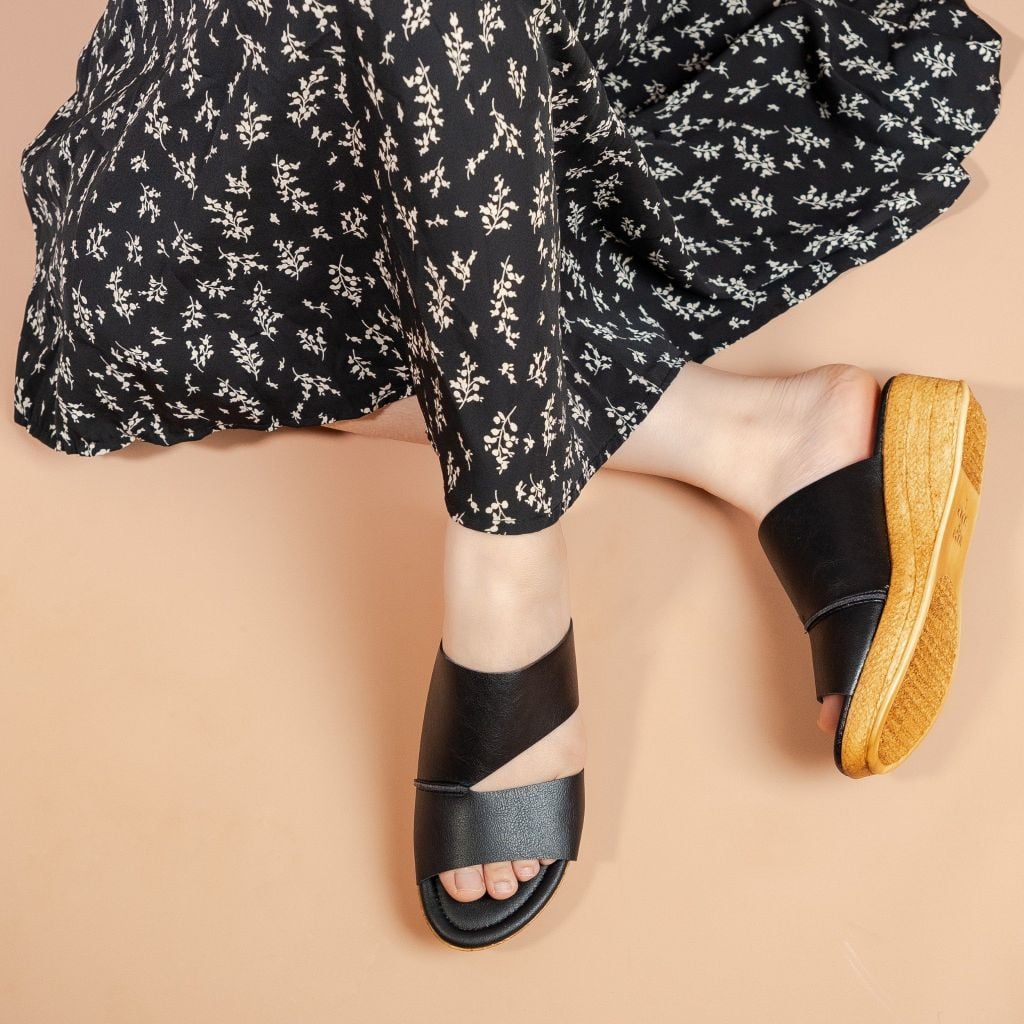 Dép nữ đế xuồng 5cm Milky Milky 5393