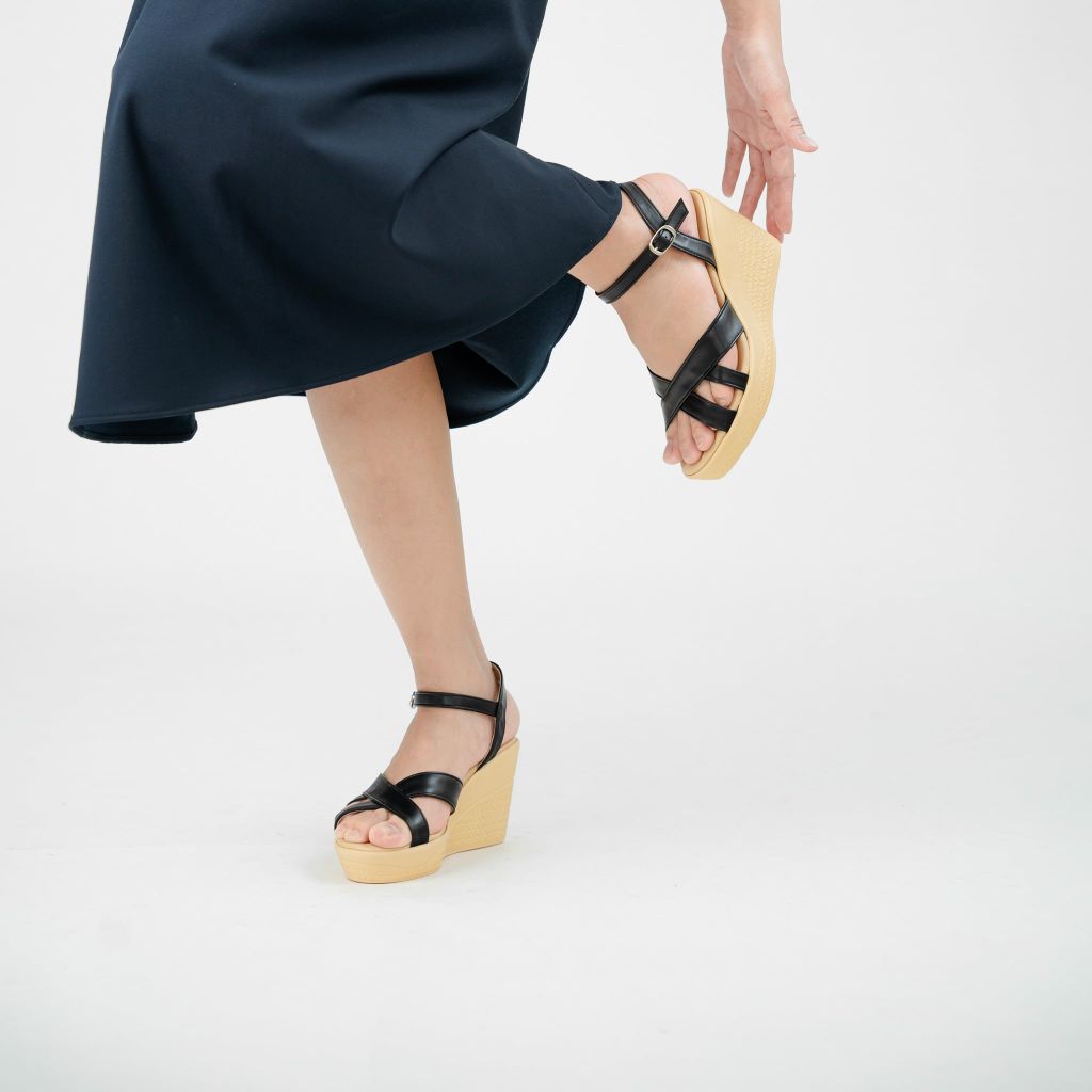 Sandal đế xuồng Saya 9cm Kosu K-26513