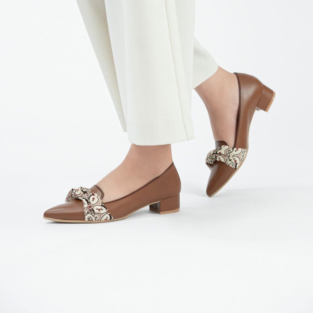 Giày da nữ 3cm Textured Bow Kosu 24309