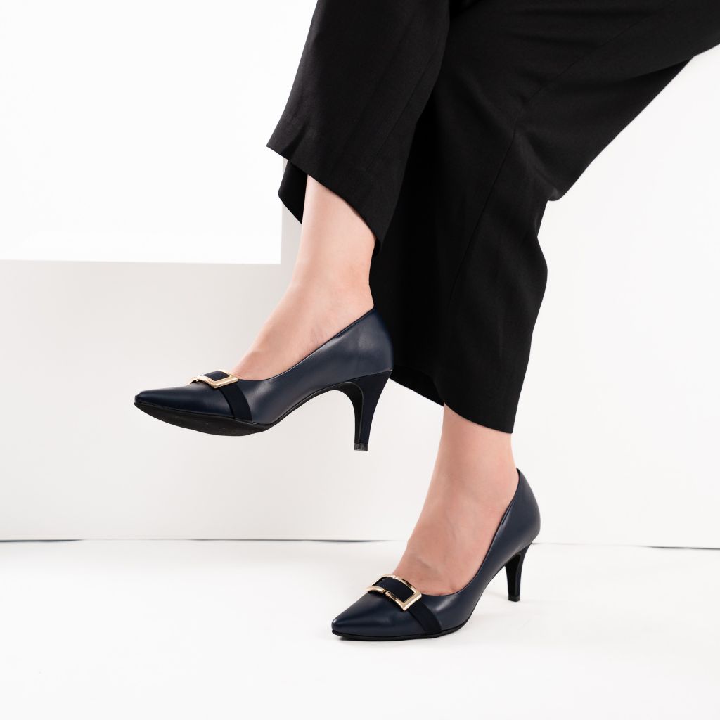 Giày da nữ đính nơ chữ nhật 8cm Kosu K-24383