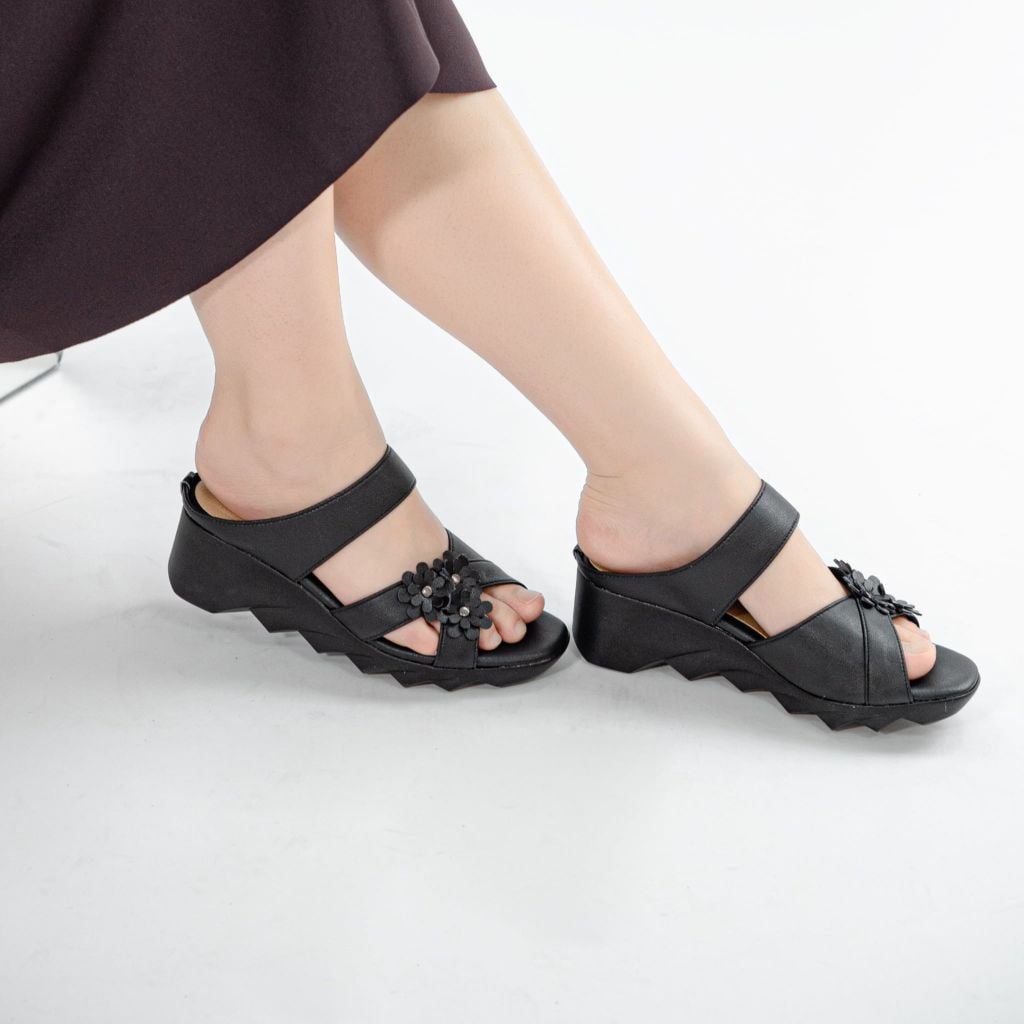 Dép đế xuồng quai ngang 5cm Kosu KS-23018