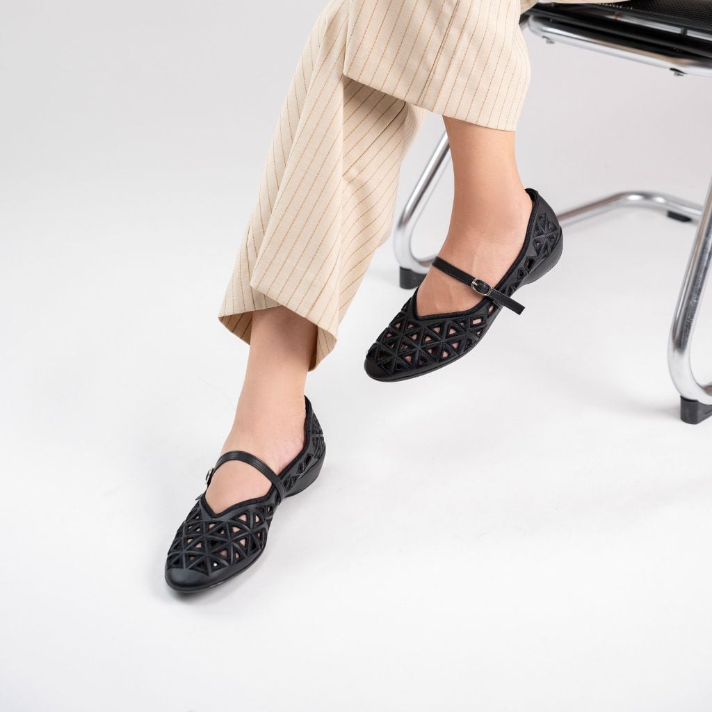 Giày bệt phối lưới thêu tay Kosu K-25171