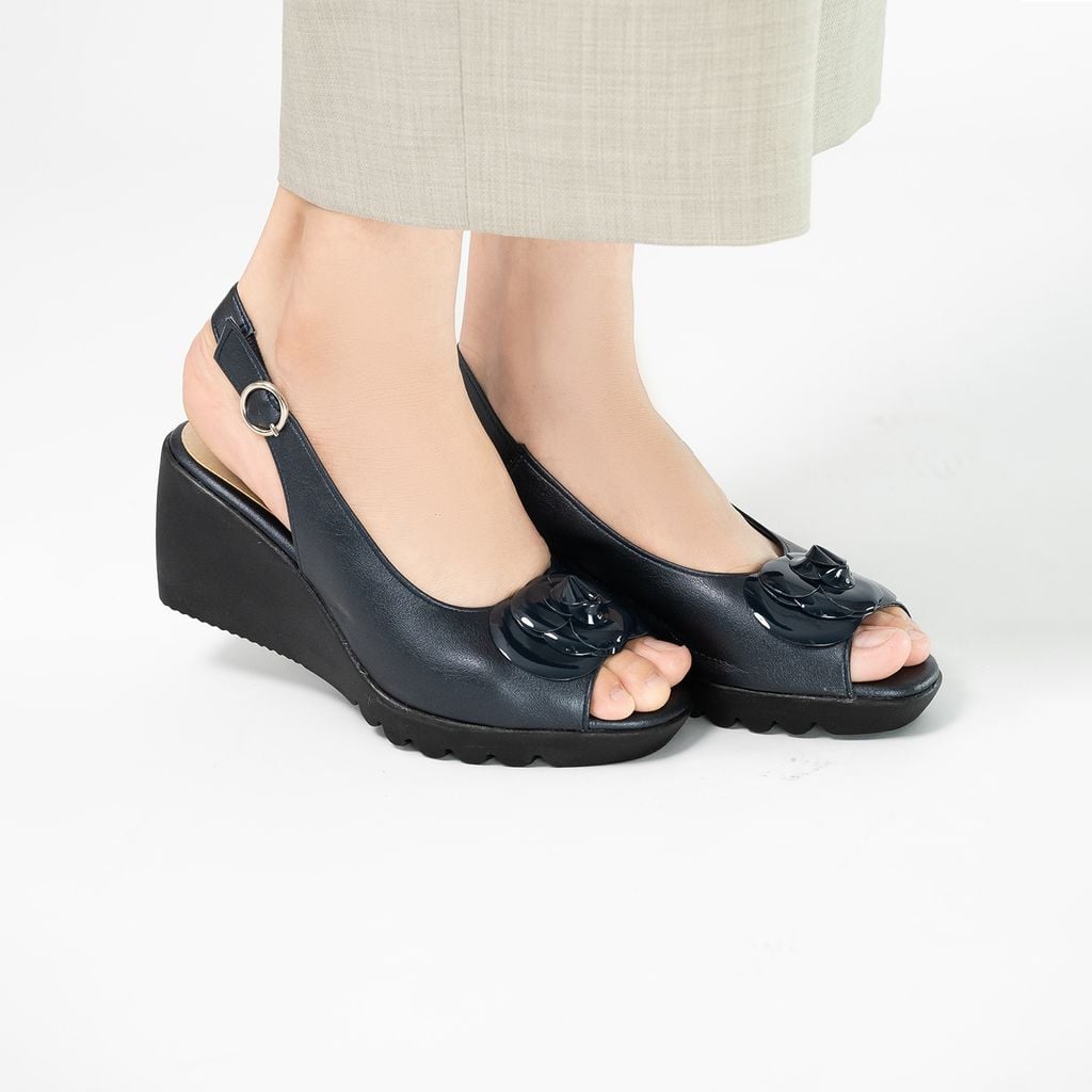 Sandal đế xuồng 7,5cm hoa trà Kosu K-24313