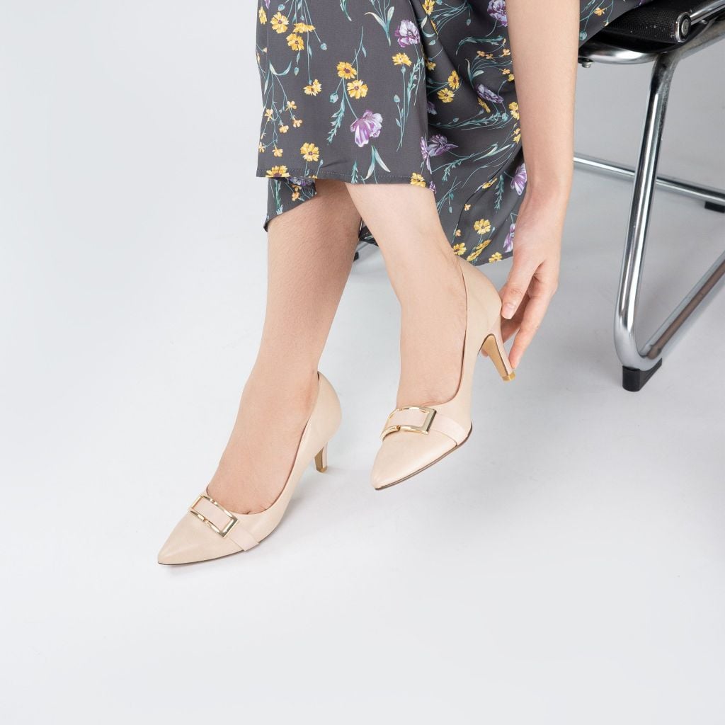 Giày da nữ đính nơ chữ nhật 8cm Kosu K-24383