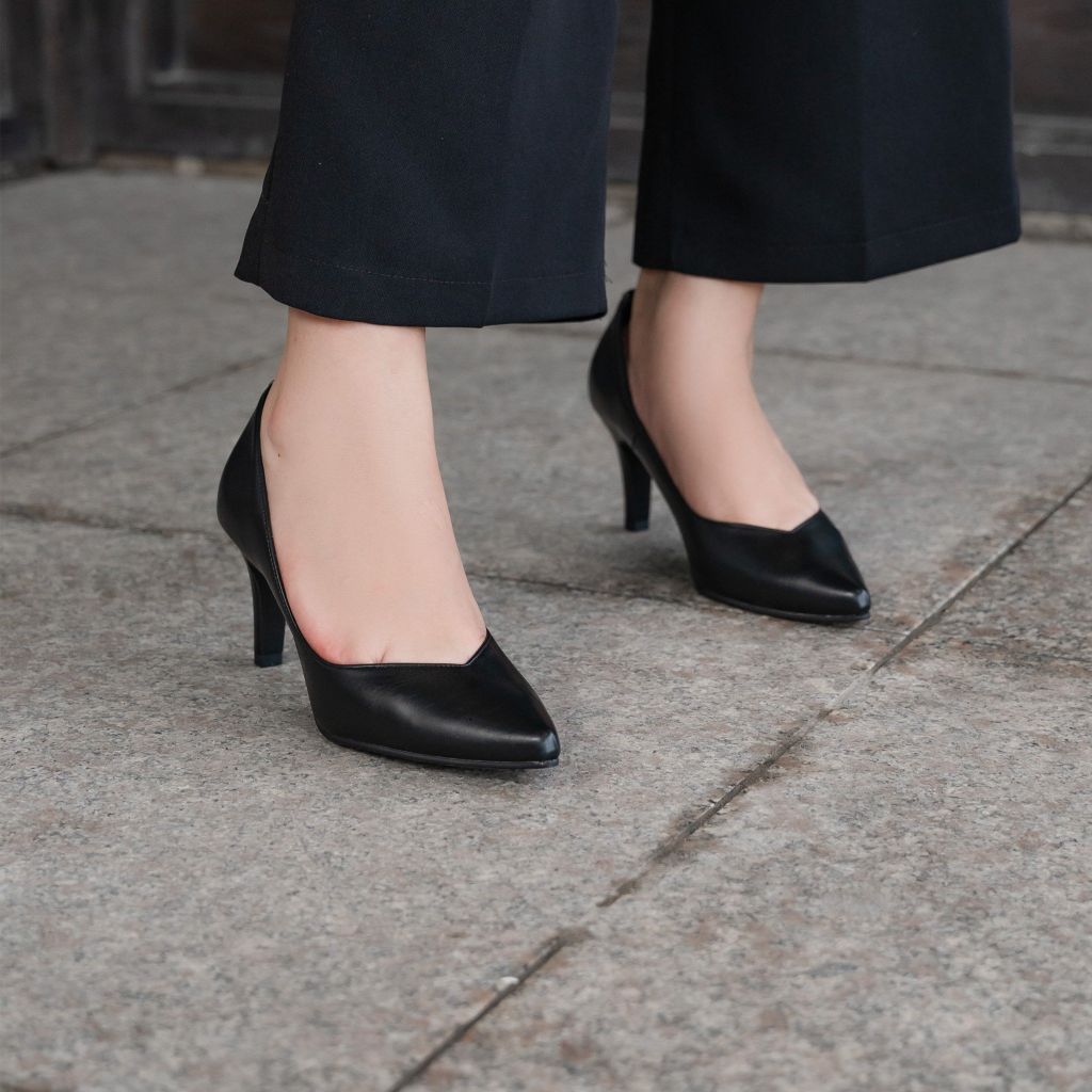 Giày da mũi chữ V Classic 8cm Kosu K-24017