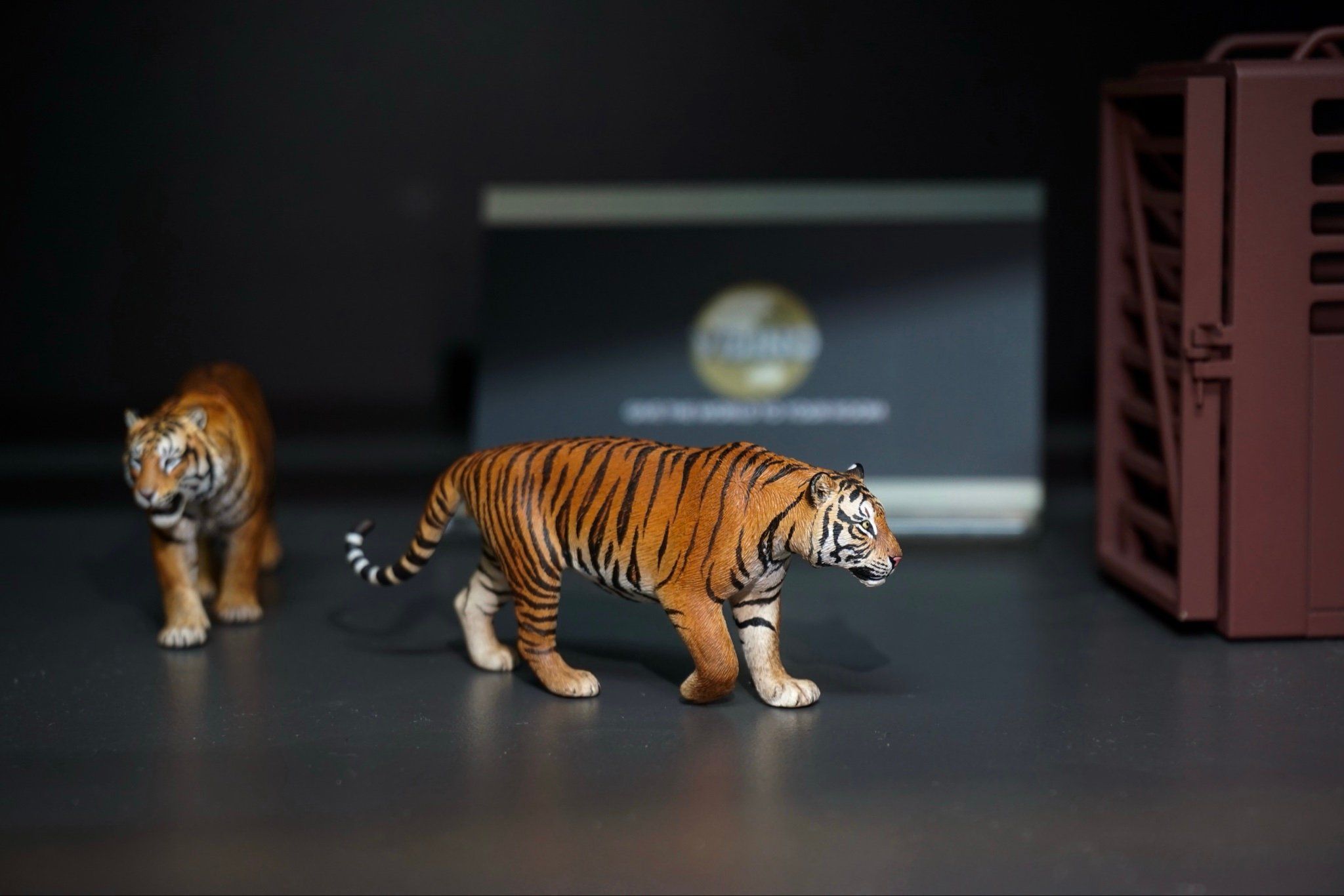  Mô hình hổ bengal, sumatra tỷ lệ 1/35 Tallrhino studio 