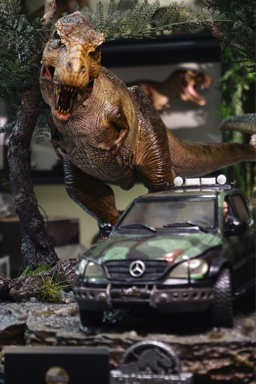  Mô hình Trex Cliff Attack Prime 1 studio tỷ lệ 1/15. 