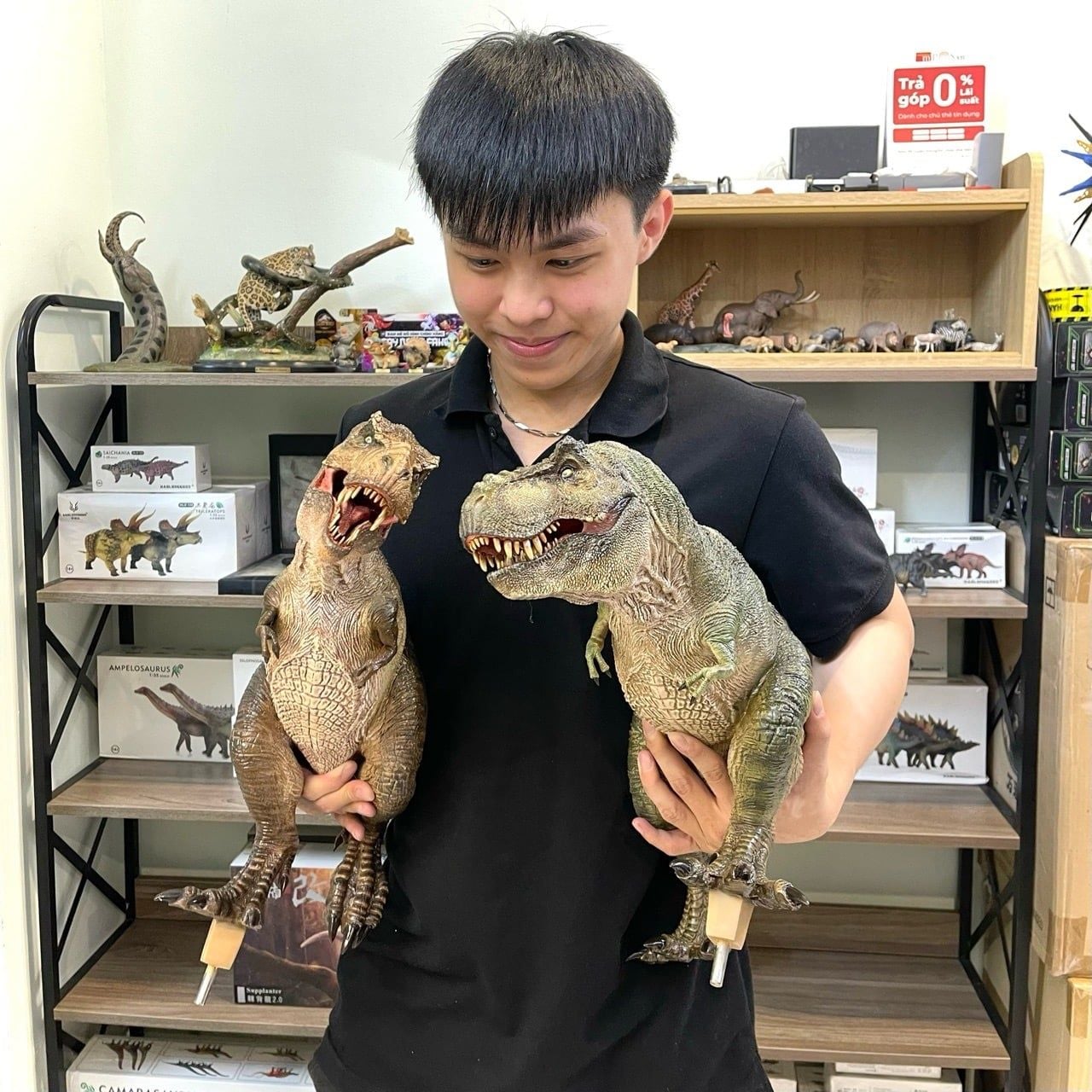  Mô hình Trex Cliff Attack Prime 1 studio tỷ lệ 1/15. 