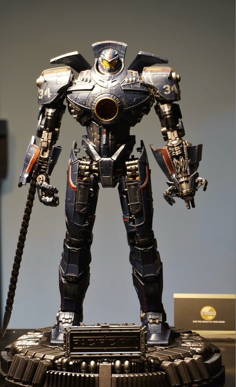  Mô hình Gipsy danger  heavy mecha infinity studio. 