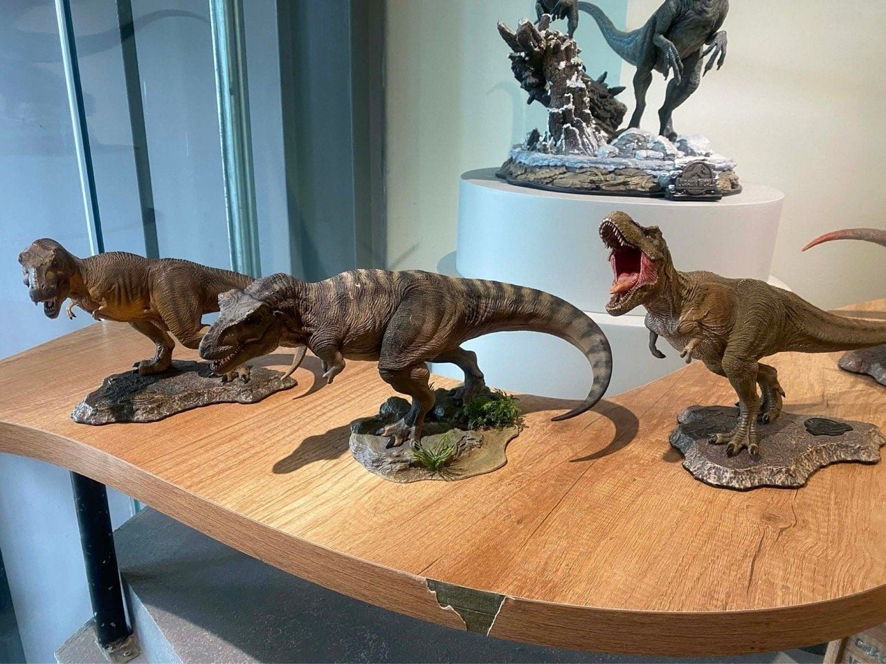  Mô hình Tyranosaurus Rebirth jurassic world Glitch studio tỷ lệ 1/30 | 𝐕𝐈𝐃𝐈𝐍𝐎.𝐕𝐍 