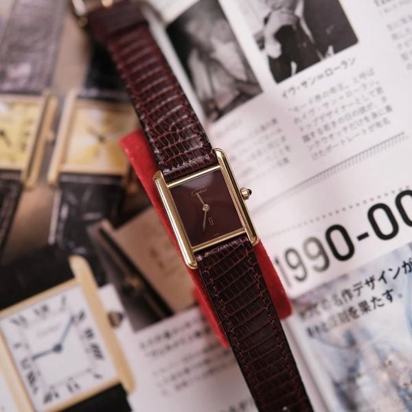  VINTAGE 1980’S MUST DE CARTIER TANK SM RED BURGUNDY DIAL – REF. 3 66001 