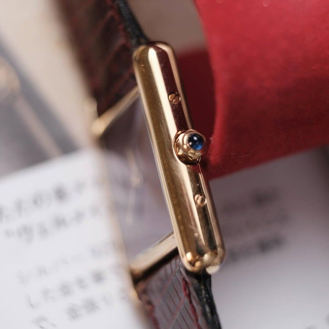  VINTAGE 1980’S MUST DE CARTIER TANK SM RED BURGUNDY DIAL – REF. 3 66001 