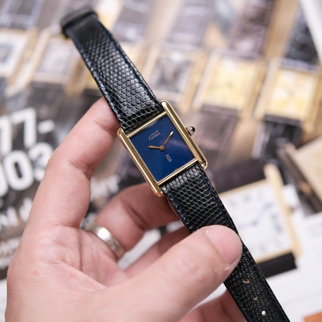  VINTAGE 1970’S MUST DE CARTIER TANK BLUE LACQUER DIAL – REF. 6 