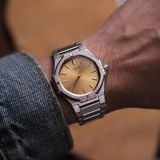  From 1981 Seiko Credor Twin Quartz Ref.9461-5010 Golden Wavy Dial 
