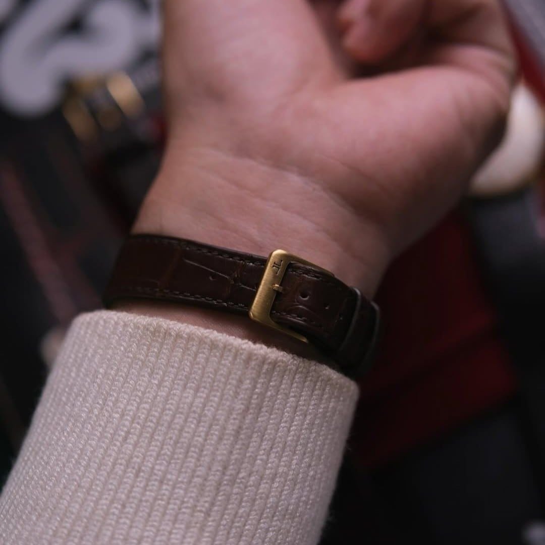  1990's Jaeger-LeCoultre Reverso Classique Ref.140.105.1N 18k Gold Case 