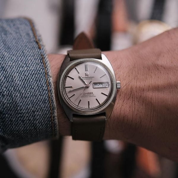  1969 Omega Constellation C-Shape Day-Date 18K Gold Bezel Ref.168.029 Cal.751 Automatic 