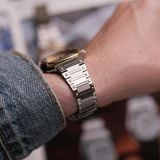  VINTAGE 1980'S SEIKO SQ SPORTS 100 TWO-TONE INTEGRATED BRACELET – REF. 6423-5030 