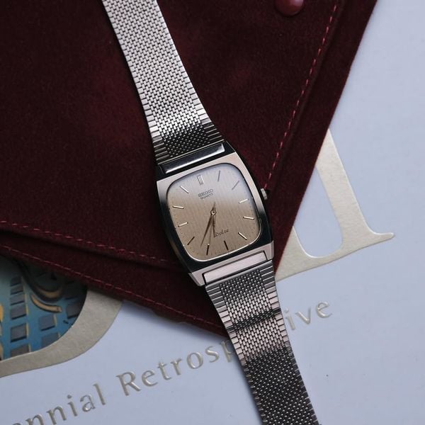  VINTAGE 1982 SEIKO DOLCE NSAG CASE Ref 5931-5341 