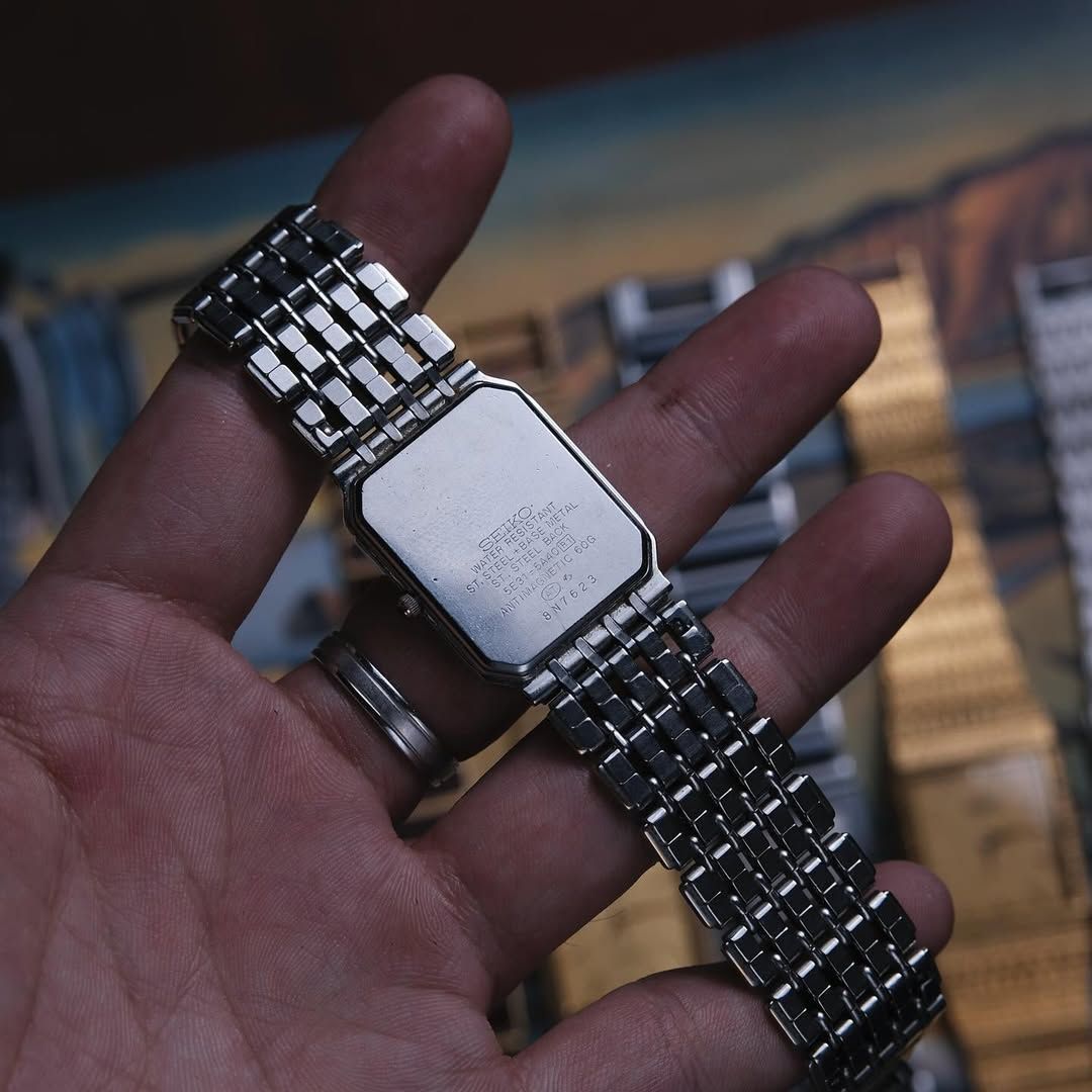  VINTAGE 1988 SEIKO DOLCE Ref 5E31-5A40 