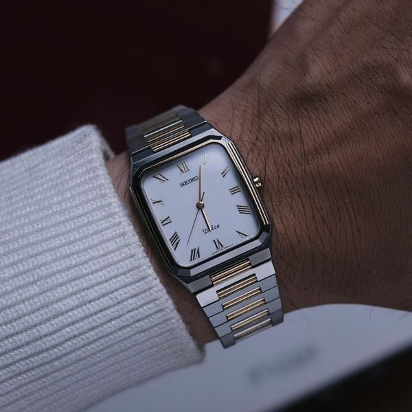  VINTAGE 1990 SEIKO DOLCE Ref 5E31-5B00 