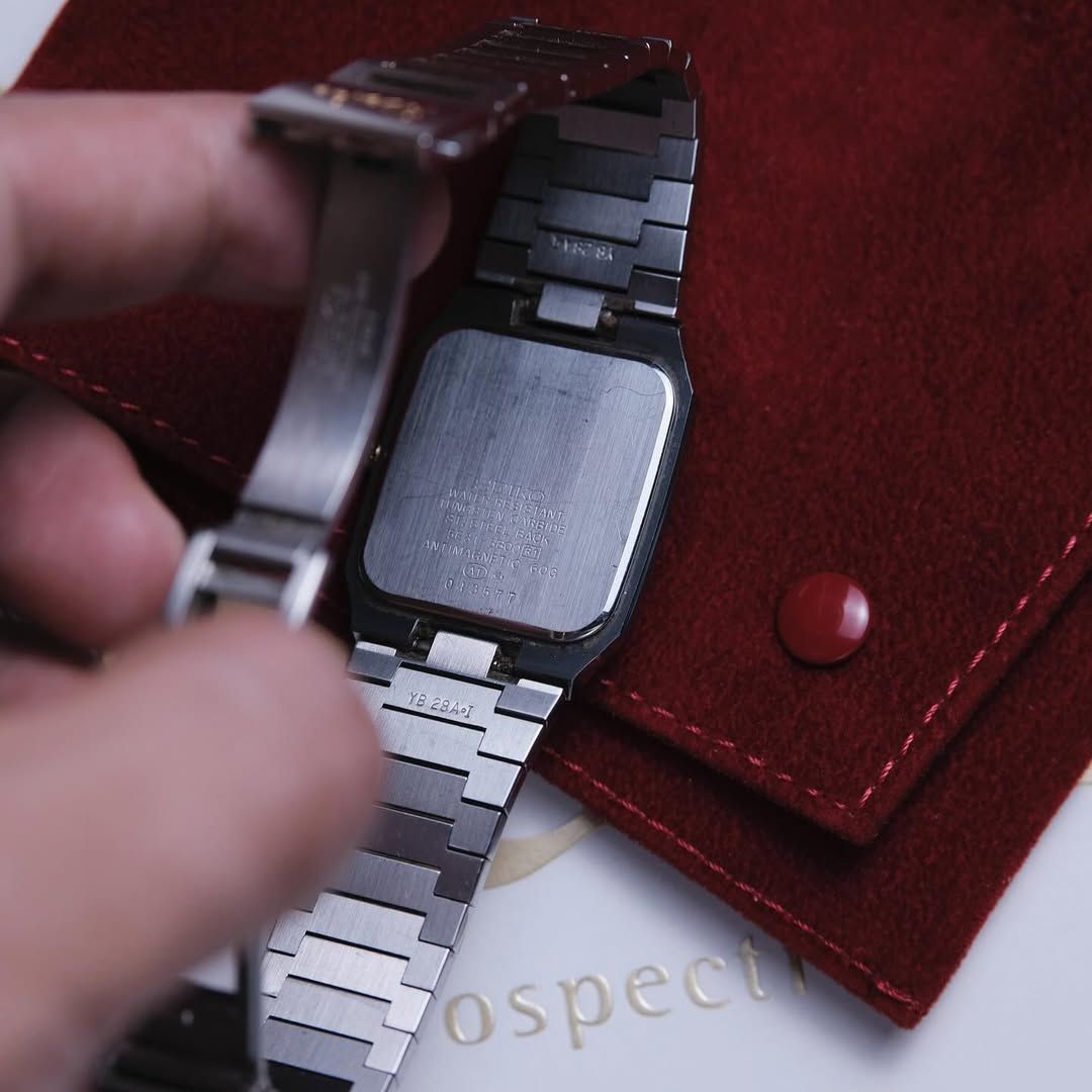  VINTAGE 1990 SEIKO DOLCE Ref 5E31-5B00 