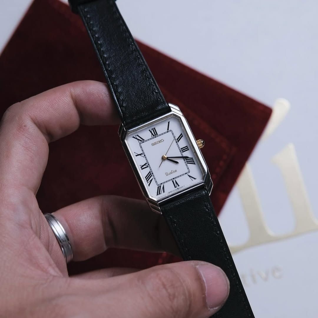  VINTAGE 1988 SEIKO DOLCE Ref 5S21-5A10 