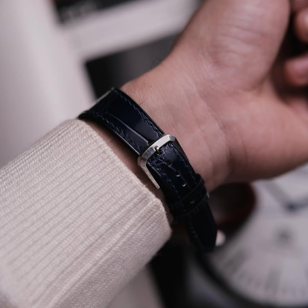 From 1979 Seiko Quartz Ref.6020-5280 Blue Sardonyx Dial 