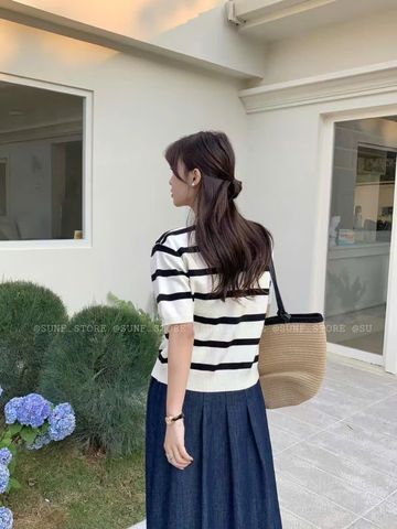 Áo thu kẻ style Hàn