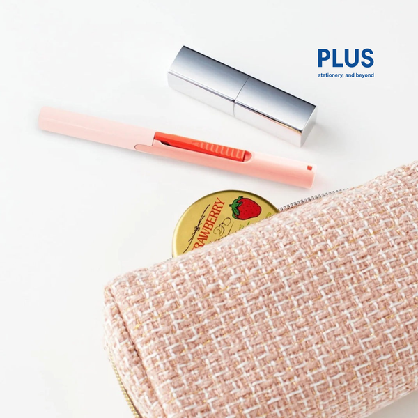 Kéo Dạng Bút Bỏ Túi Twiggy PLUS – Lưỡi Cong Chống Dính, Khóa Cài Thông Minh