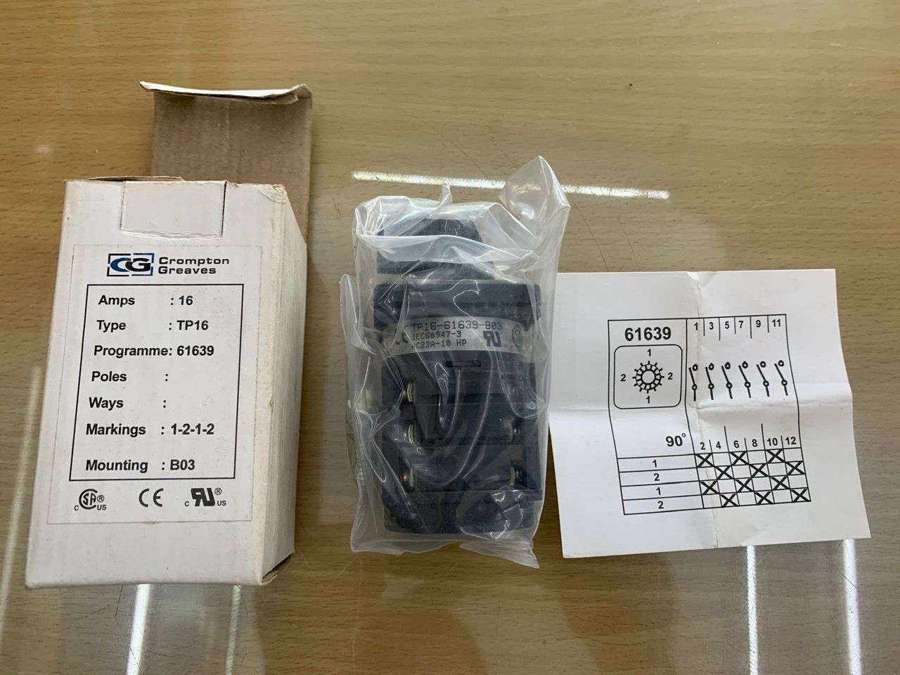  Chuyển mạch 1-2-1-2 - Công tắc xoay TP16 61639 - Chuyển mạch 4 vị trí Ấn Độ - Chuyển mạch Salzer 