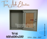  Vỏ tủ điện 400x600x200 có mặt mica cho hệ thống điện mặt trời Solar 