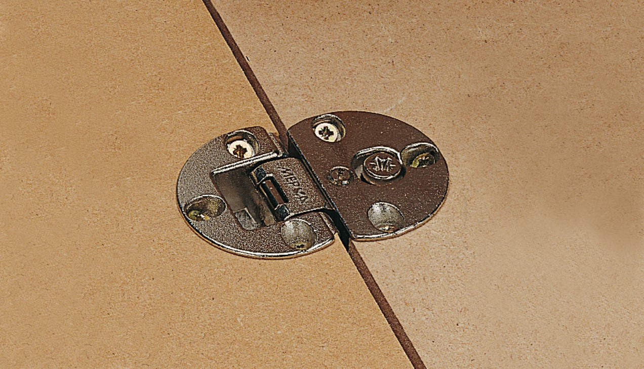 Bản Lề Cửa Lật Bằng Gỗ Hafele 342.66.730 - Chất liệu quyết định độ bền của bản lề