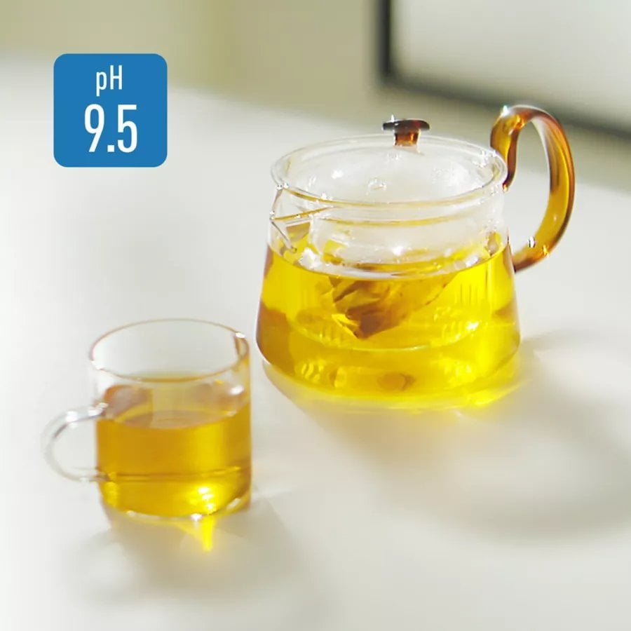 Pha trà bằng nước ion kiềm pH 9,5 Pha trà bằng nước ion kiềm pH 9,5