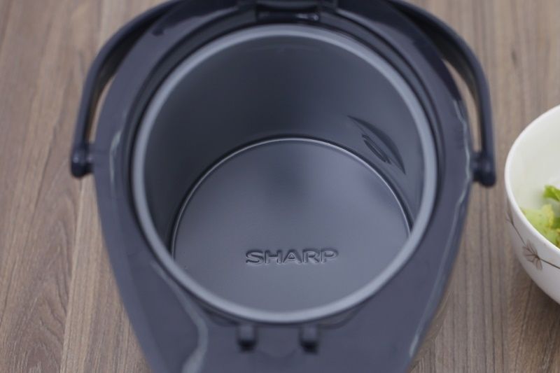 Bình thủy điện Sharp KP-30STV
