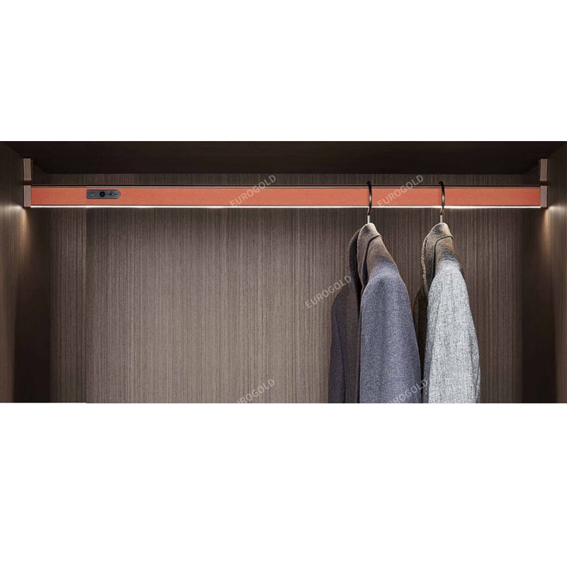 Thanh treo quần áo bọc da cao cấp Eurogold ETT900LT Thanh treo quần áo bọc da cao cấp Eurogold ETT900LT