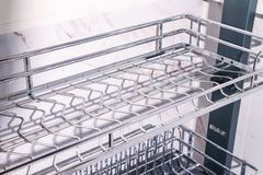 Giá bát đĩa nâng hạ điện thông minh nan Oval GrandX XL.80EM1 ảnh 3