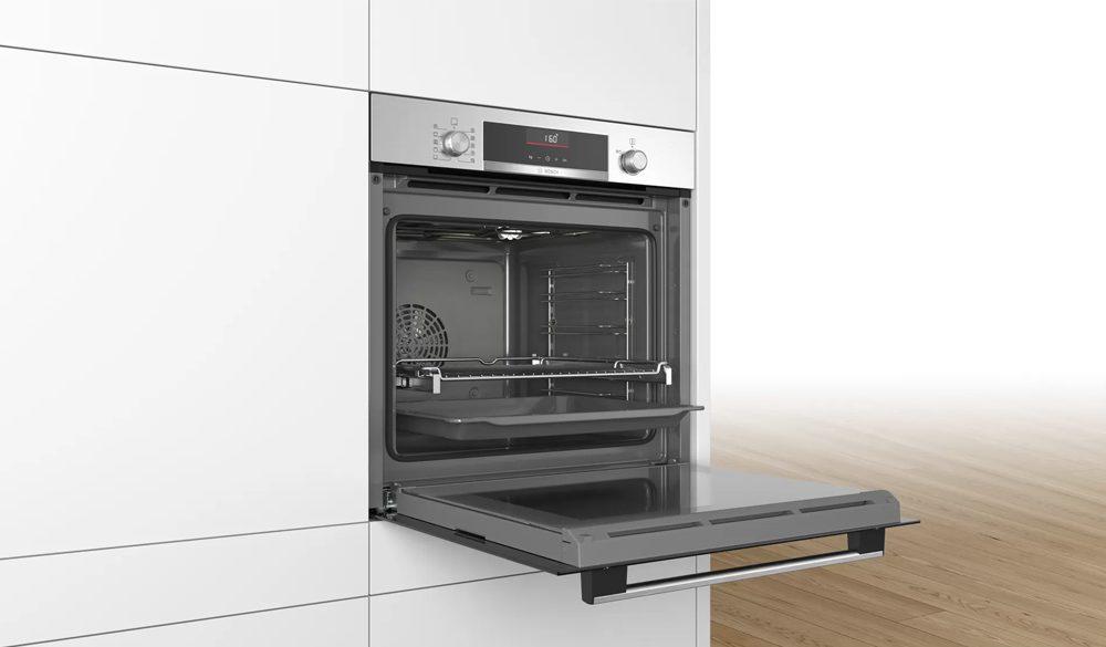 Lò nướng Bosch HBA5360S0 Series 6 trong không gian sống