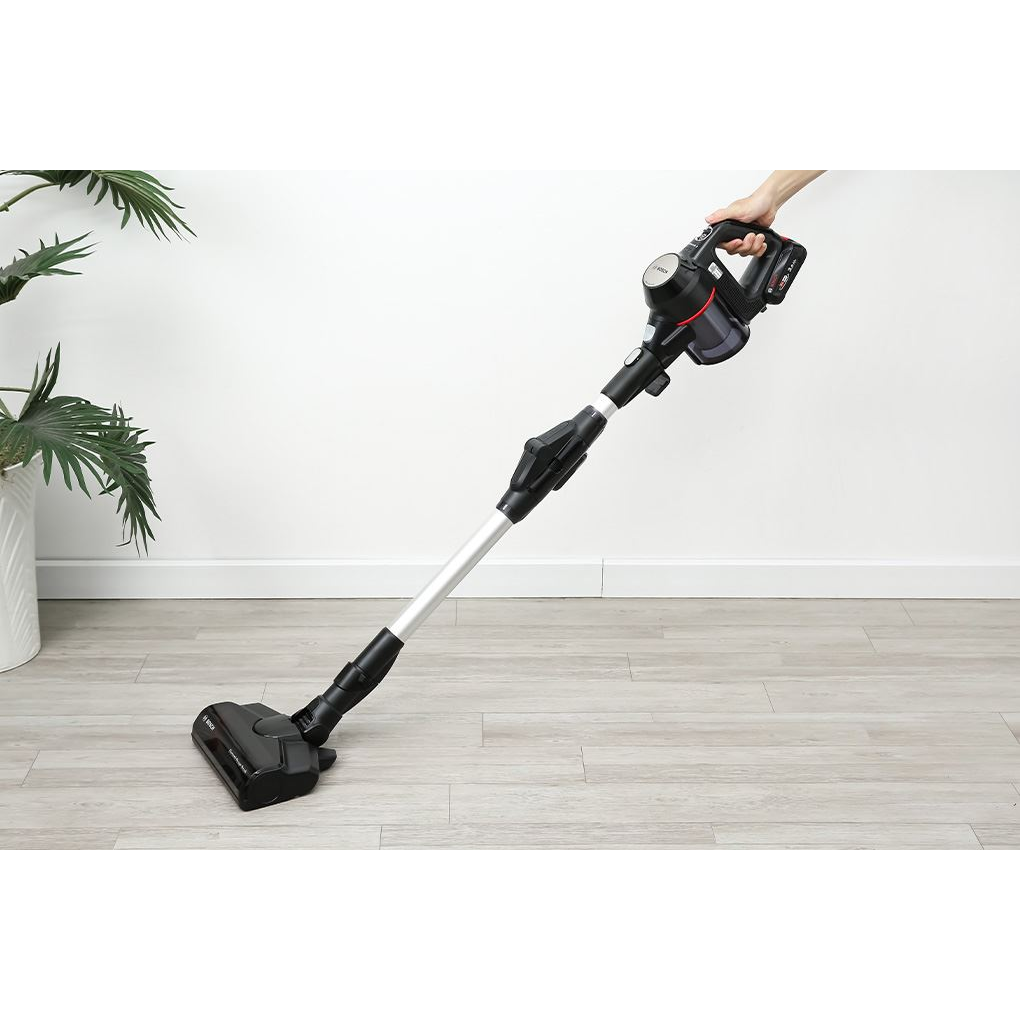 Pin khoảng 40 phút – Máy hút bụi Bosch BCS712XXL không dây