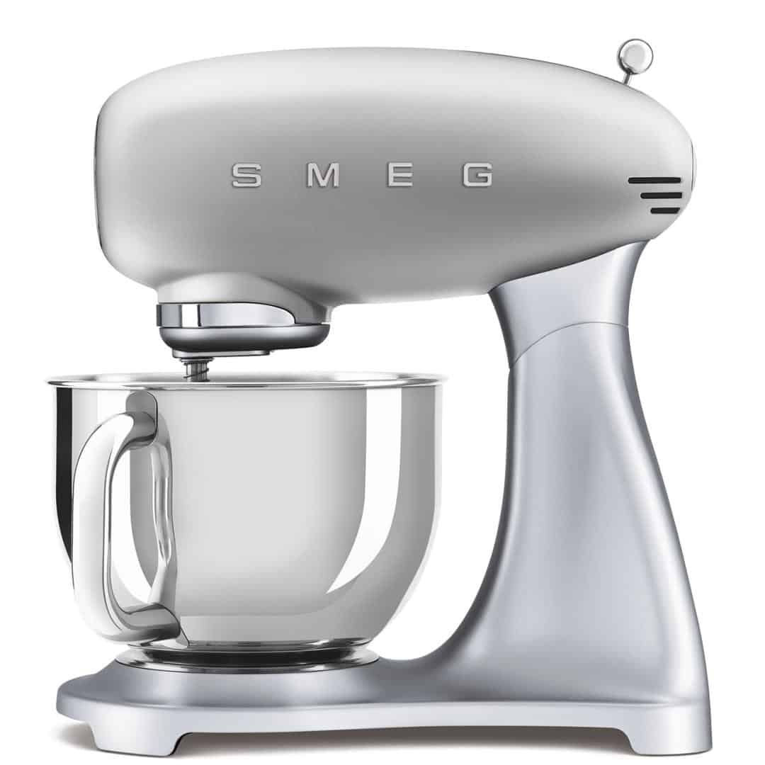 Máy Trộn Bột Smeg SMF02SVEU Silver Đa Năng