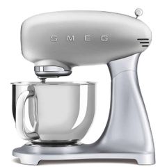 Máy Trộn Bột Smeg SMF02SVEU Silver Đa Năng