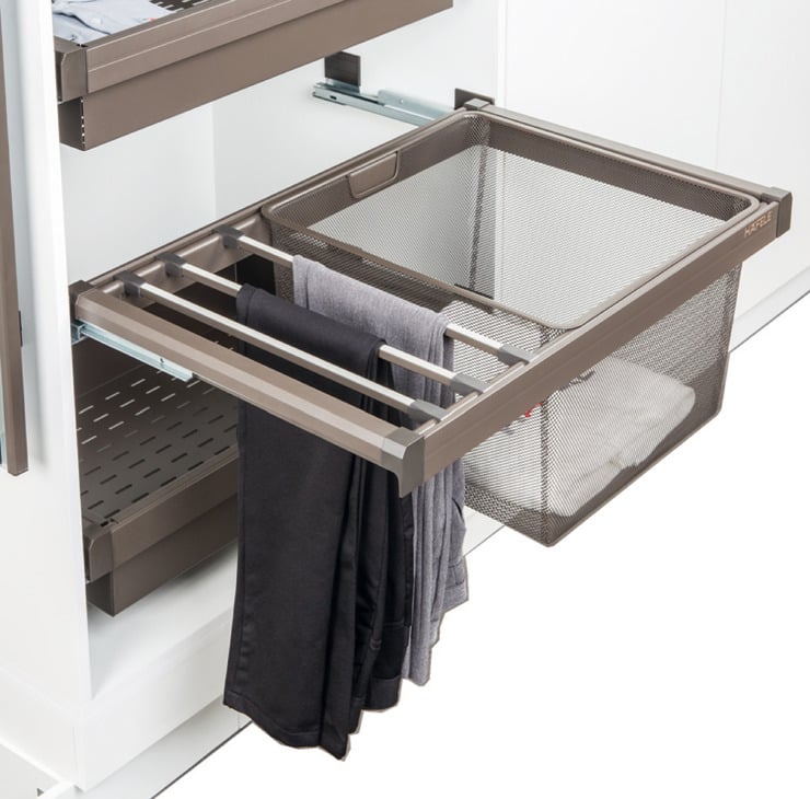 Móc Treo Quần Kèm Giỏ 800mm Hafele 807.95.831 Móc Treo Quần Kèm Giỏ 800mm Hafele 807.95.831