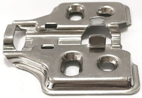 Đế Bản Lề Tủ Metalla SM 4 Lỗ Bắt Vít Hafele 334.90.006