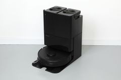Robot hút bụi lau nhà Roborock Q Revo 5V1 - Đen