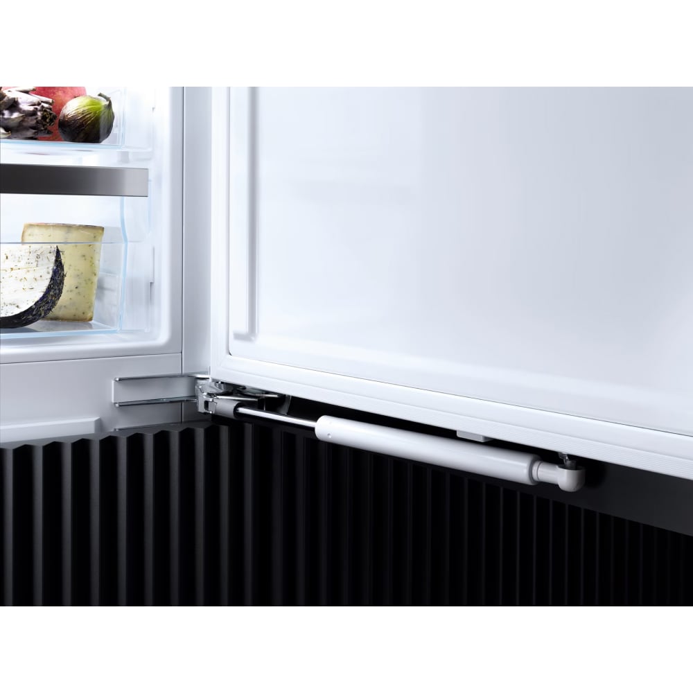 Tủ đông âm tủ Miele 213 lít FNS 7740 D 125 Gala Ed – ảnh 3