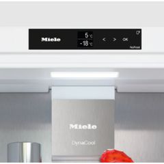 Tủ lạnh âm tủ Miele 244 lít KFN 7744C 125 Gala Ed ảnh 2