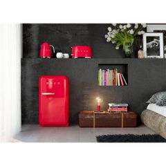 Tủ lạnh mini Smeg 34 lít FAB5RCR6 50’s Style ảnh 4