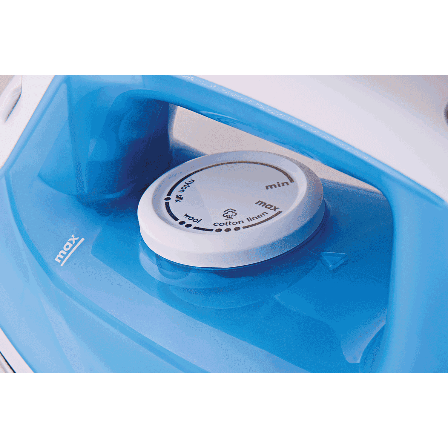 Bàn ủi hơi nước EasyLine Electrolux ESI4017 – ảnh 2