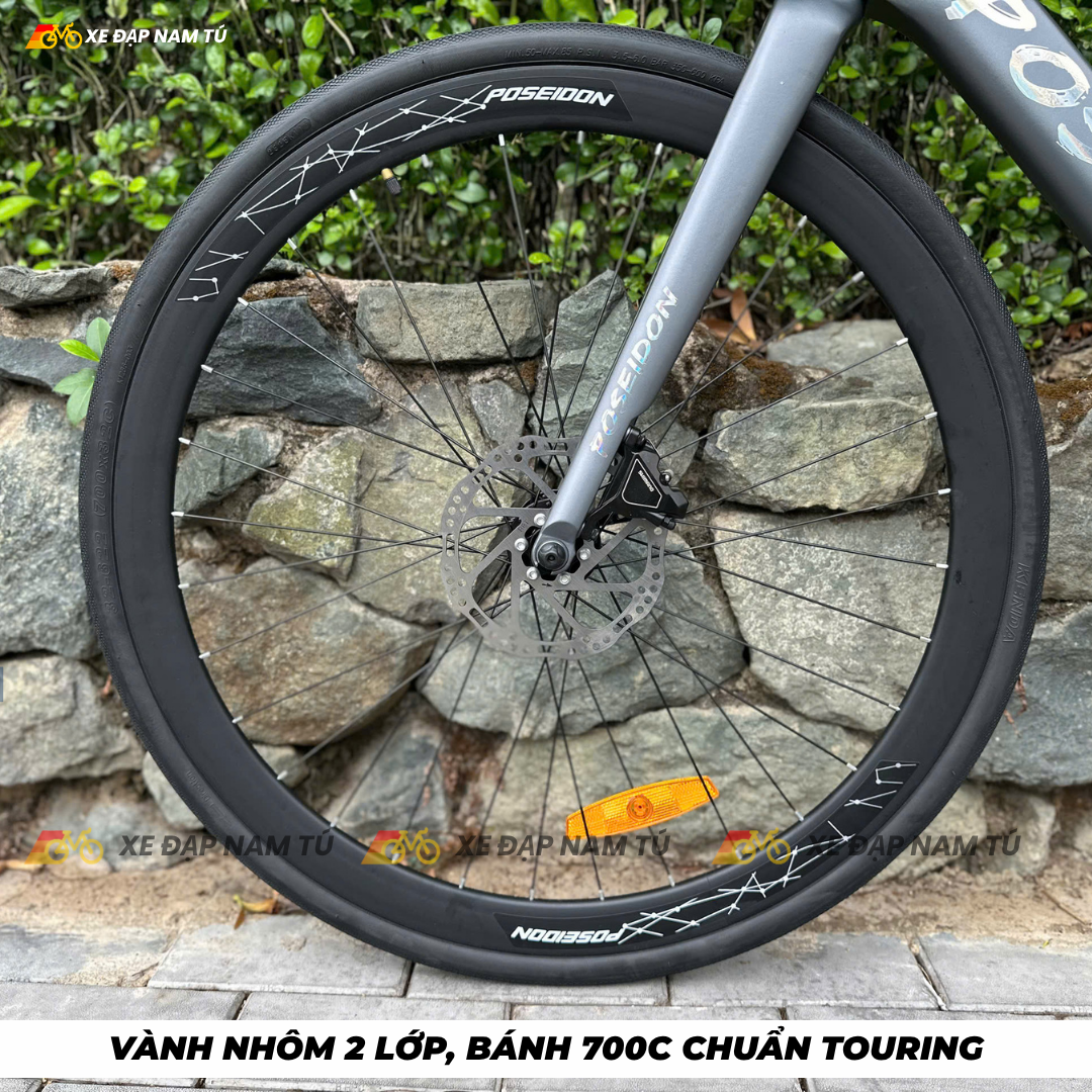  XE ĐẠP TOURING POSEIDON PS700, KHUNG MAGIE ĐÚC NGUYÊN KHỐI, GROUP SHIMANO CLARIS NHẬT BẢN, PHANH DẦU, CỐI NỔ LỚN 