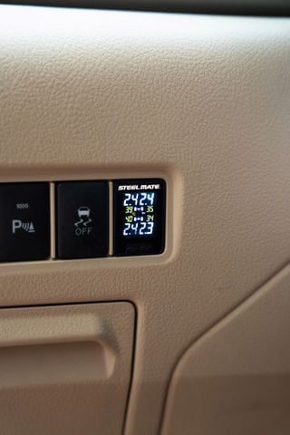 Cảm biến áp suất lốp TPMS lỗ chờ van trong TP 73 PRO