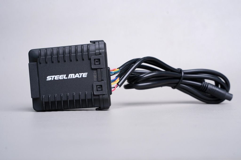 Cảm biến cảnh báo điểm mù công nghệ 1 Radar tín hiệu trên gương chiếu hậu SBS-MT PRO V2